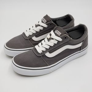 Vans Gray Canvas Sneaker. Men's Sz. 6.5